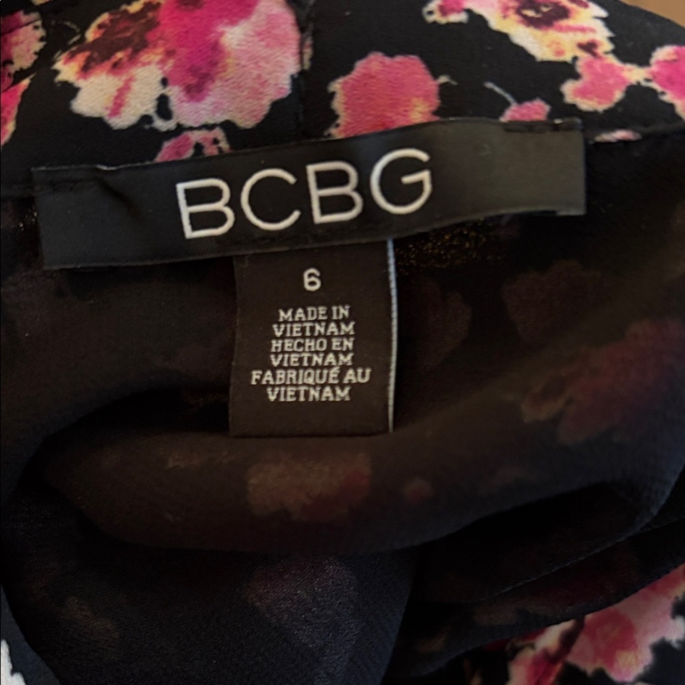 BCBG Black and Pink Floral Midi Dress| NWT | Size 6 - Picture 7 of 7